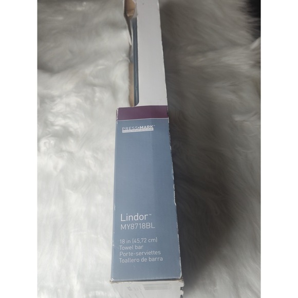 Moen MY8718BL Lindor Matte black 18" towel bar Matte Black - Picture 6 of 6